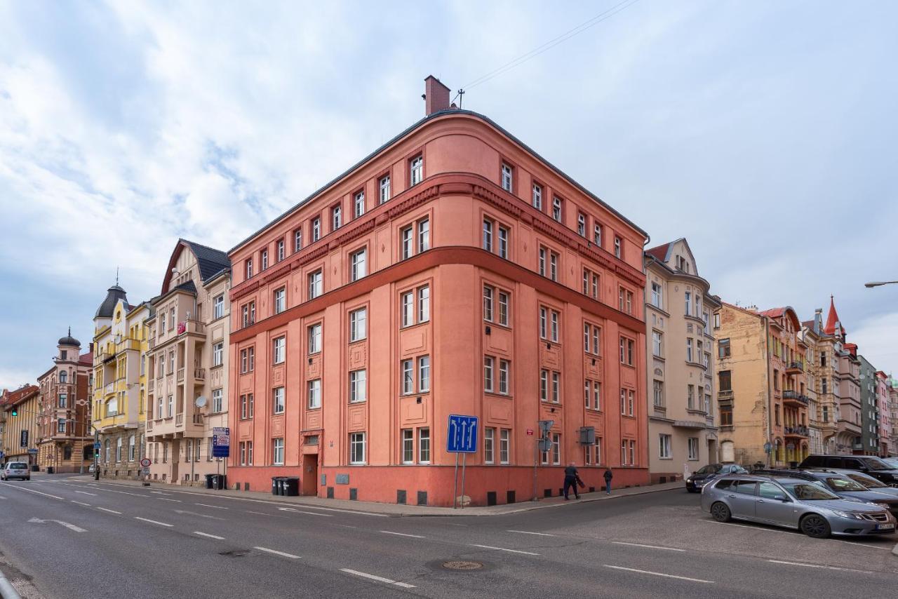 Lena Apartment Дечин Екстериор снимка