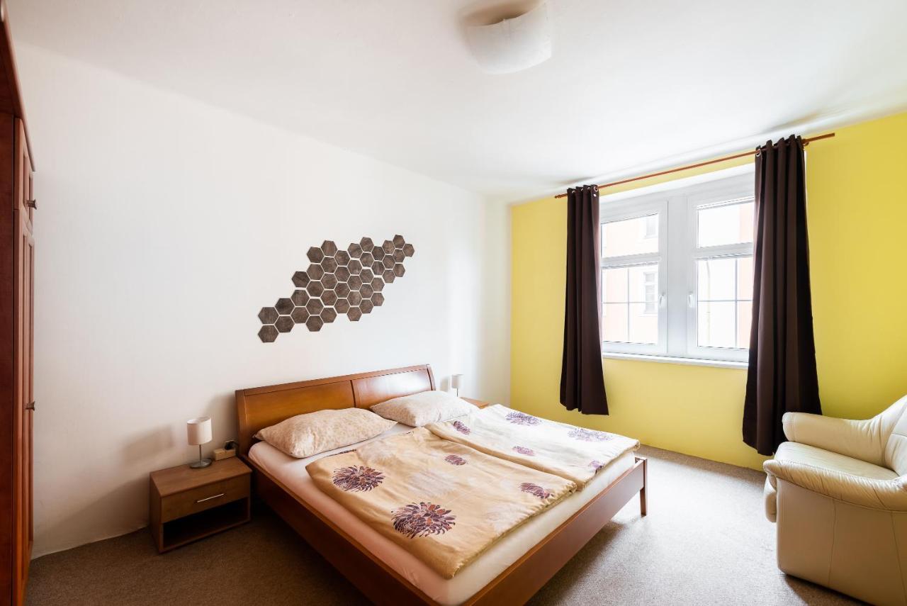 Lena Apartment Дечин Екстериор снимка