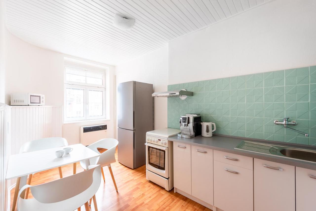 Lena Apartment Дечин Екстериор снимка
